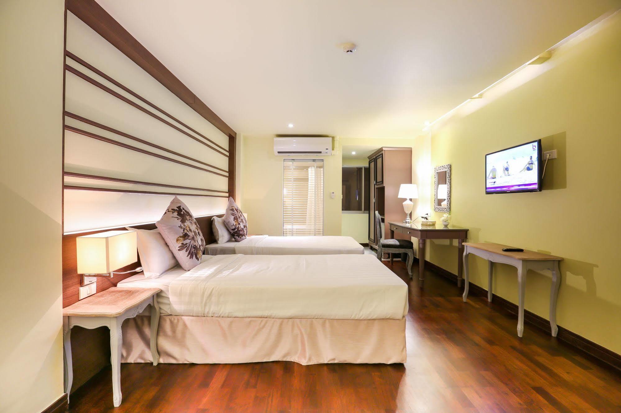 The Sathon Vimanda Hotel Bangkok Ngoại thất bức ảnh